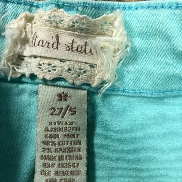 Altard State Teal Lace Trim Shorts 27/5 - Picture 2 of 3